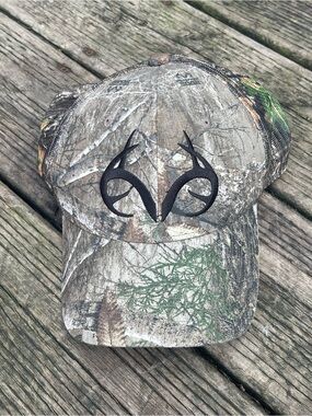 Camo Realtree Logo Mesh Back Cap - Green & Brown